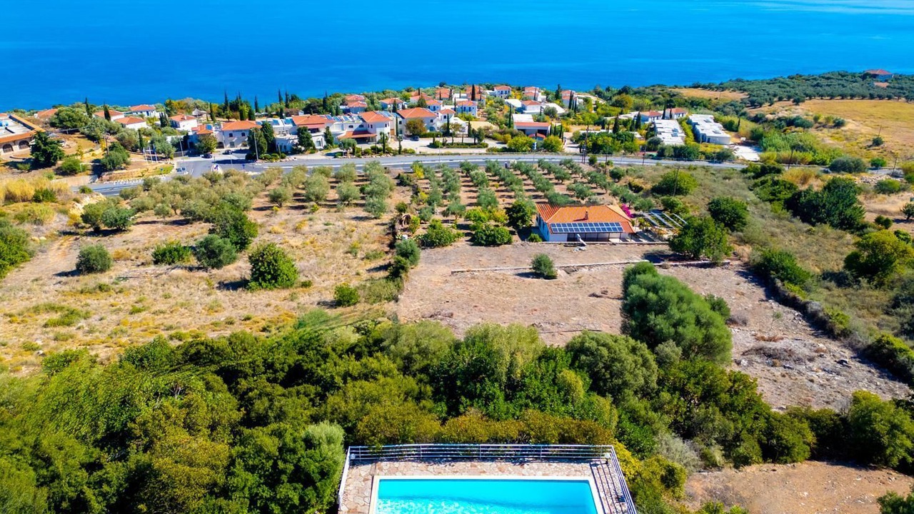 Photo of Outdoor in Messini