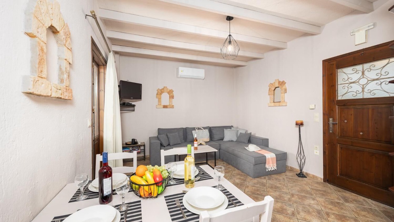 Photo of Bedroom in Lefktron