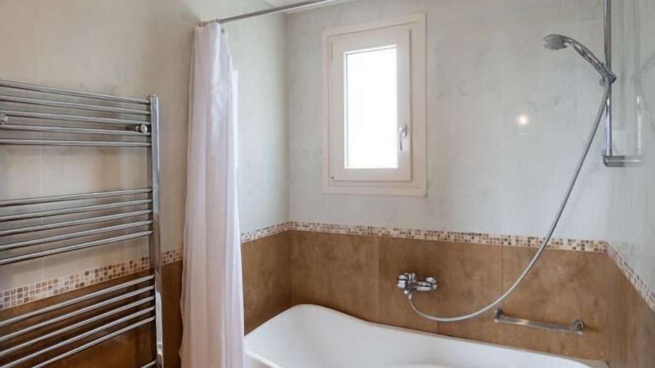 Photo of Bathroom in Kavallos