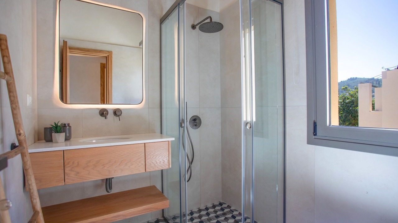 Photo of Bathroom in Kouramades
