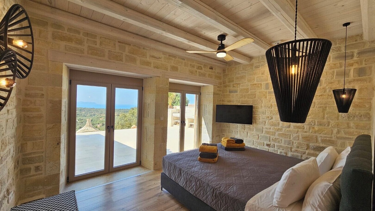 Photo of Bedroom in Monopari
