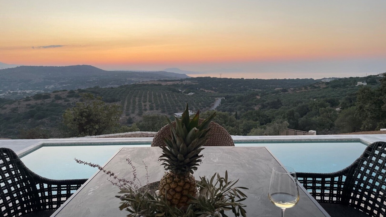 Photo of Outdoor in Monopari