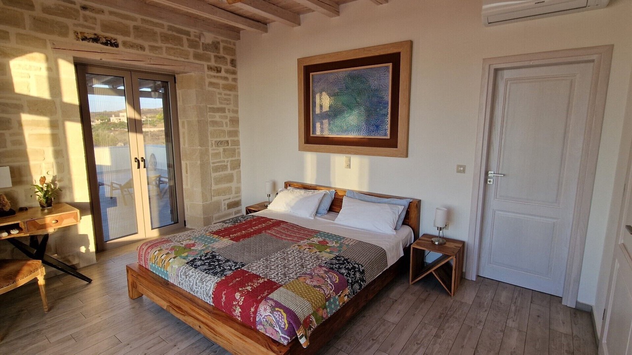Photo of Bedroom in Atsipópoulon