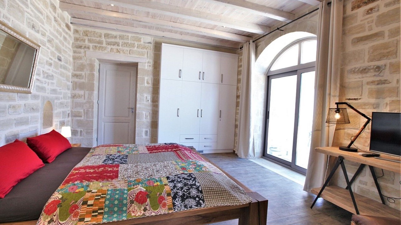 Photo of Bedroom in Atsipópoulon