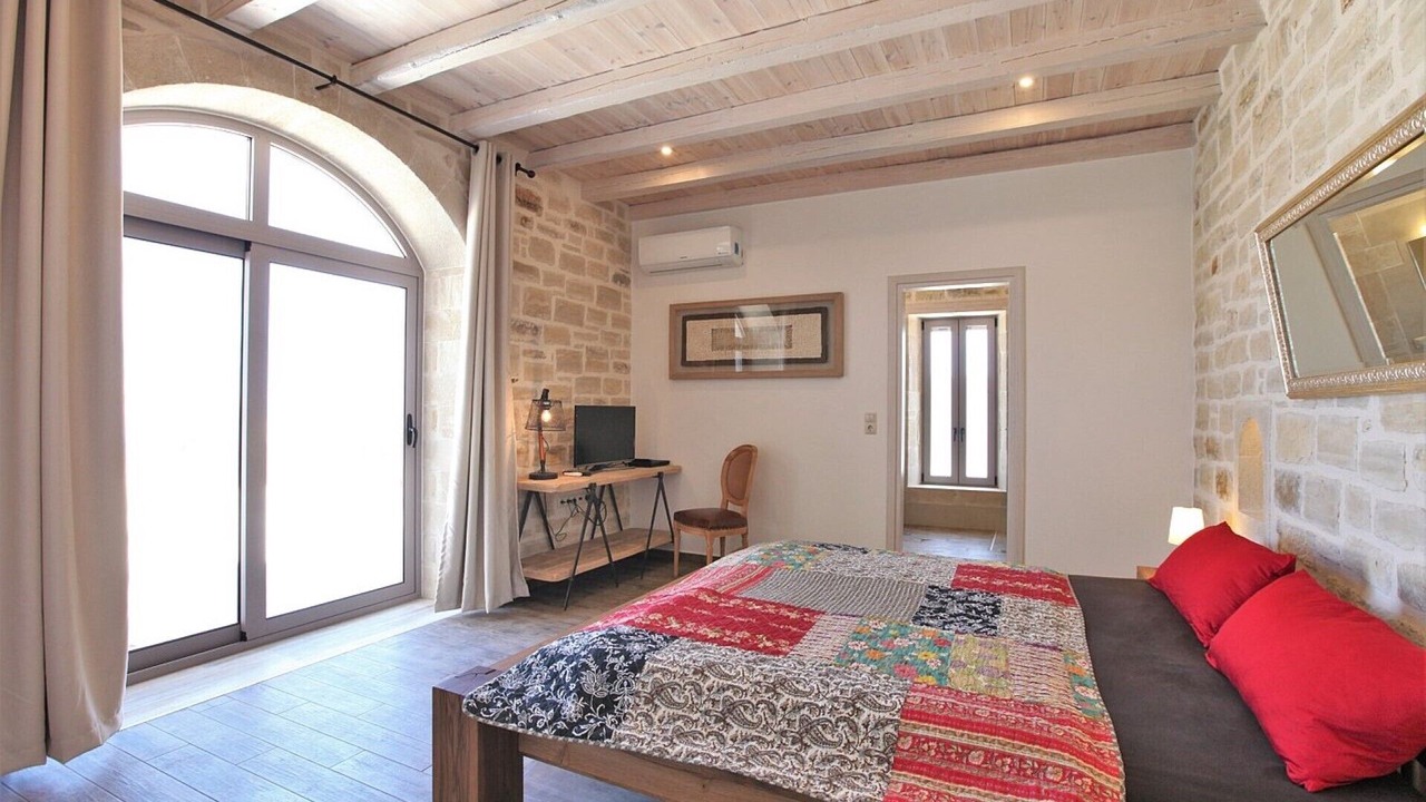 Photo of Bedroom in Atsipópoulon