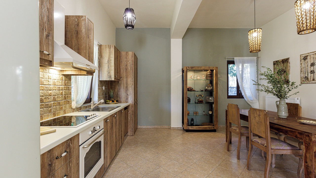 Photo of Kitchen in Mylopotamos