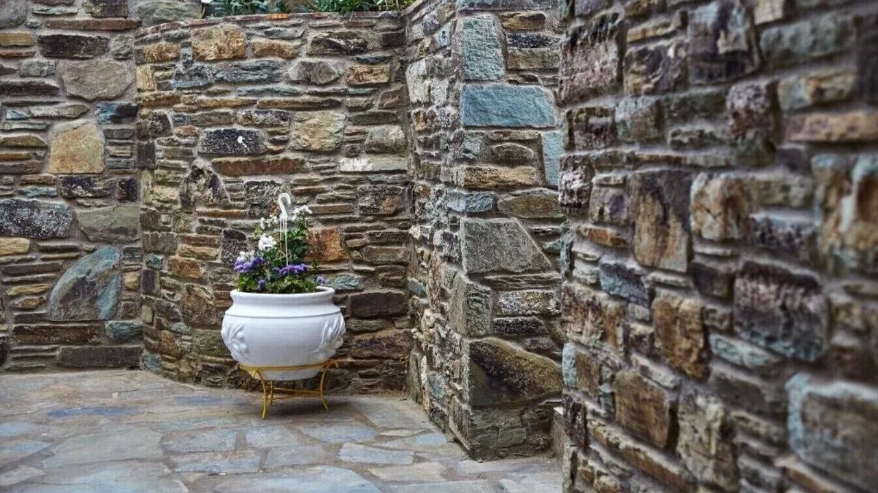 Photo of Outdoor in Gavrio