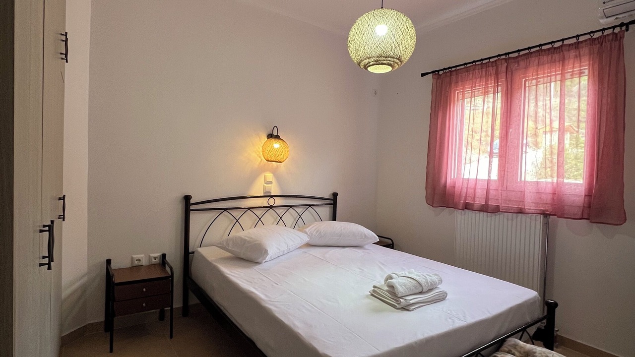 Photo of Bedroom in Ormos Agiou Ioannou