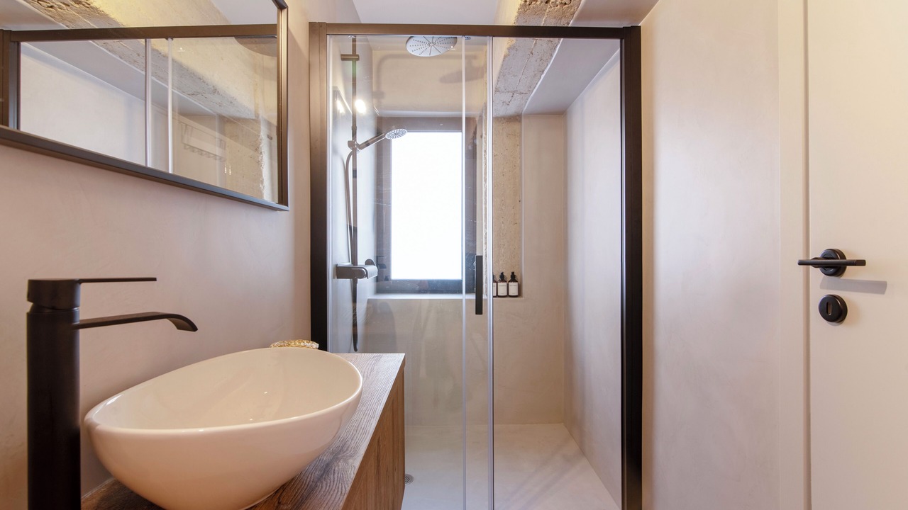 Photo of Bathroom in Piraeus