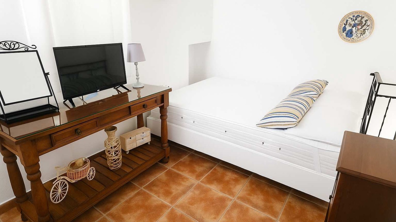 Photo of Bedroom in Lefkes