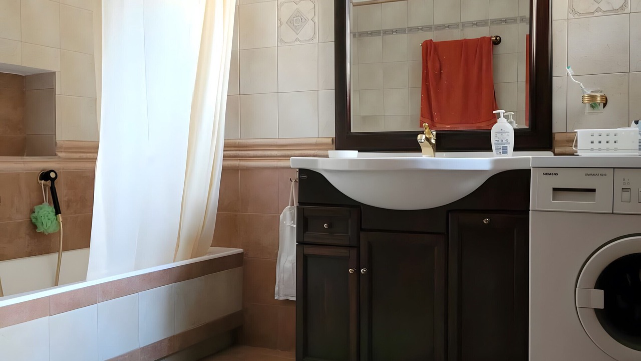 Photo of Bathroom in Pyrsogianni