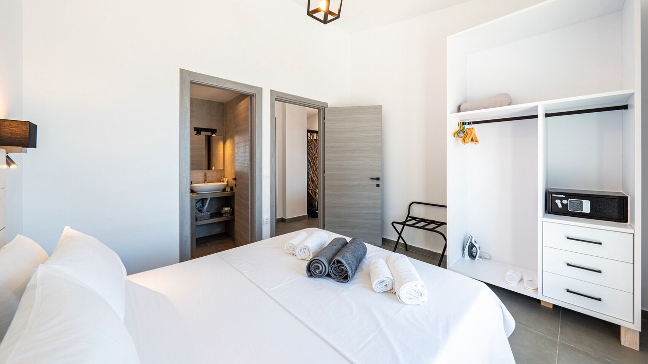 Photo of Bedroom in Katsimatika