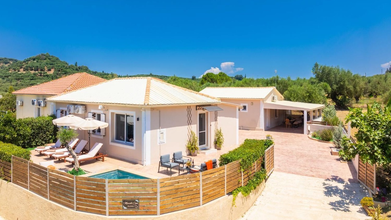 Photo of Outdoor in Alonia
