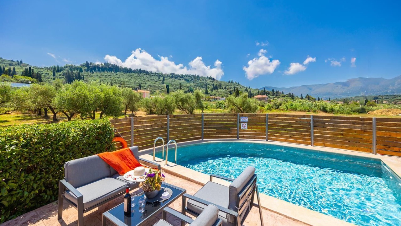 Photo of Outdoor in Alonia
