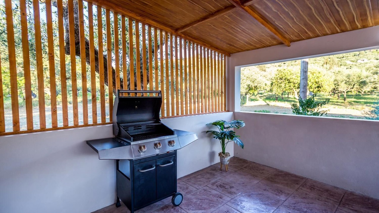 Photo of Patio Balcony in Alonia