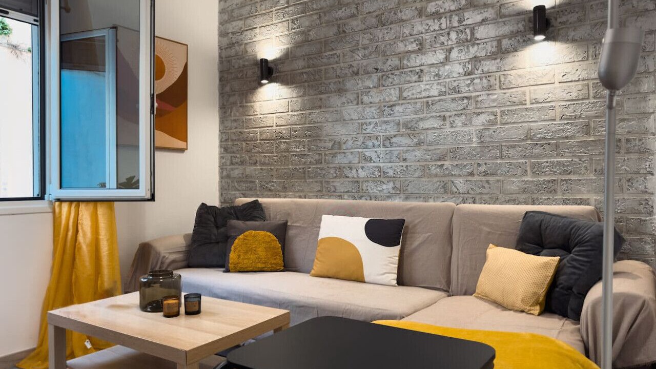 Photo of Livingroom in Filopappou