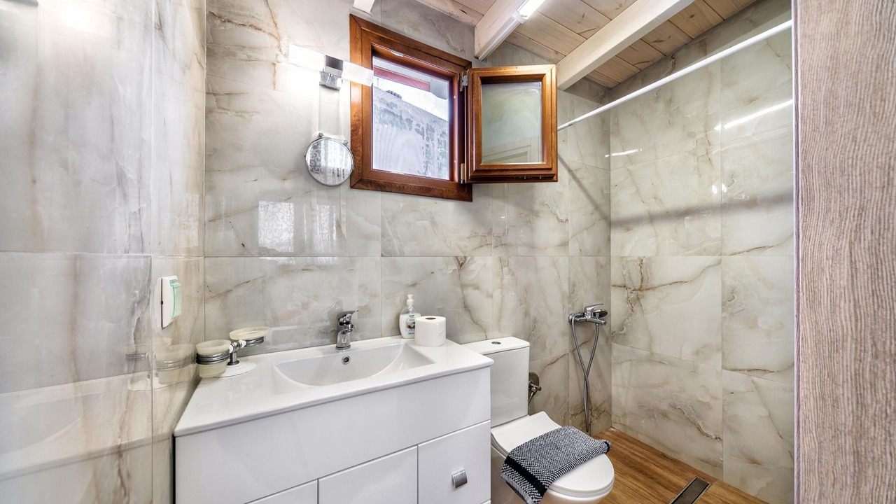 Photo of Bathroom in Kounavi
