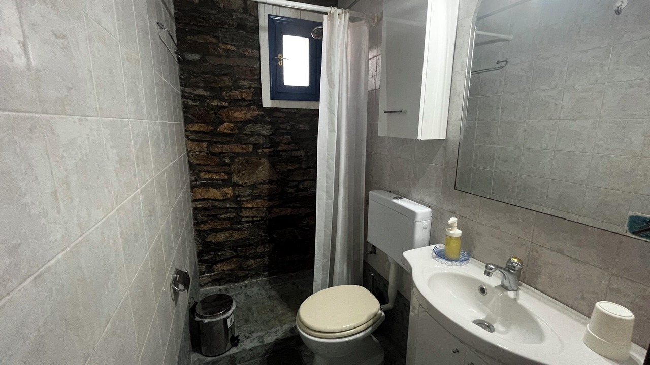 Photo of Bathroom in Kithnos