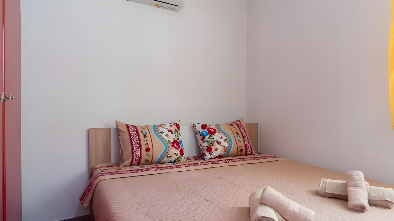 Photo of Bedroom in Kamares