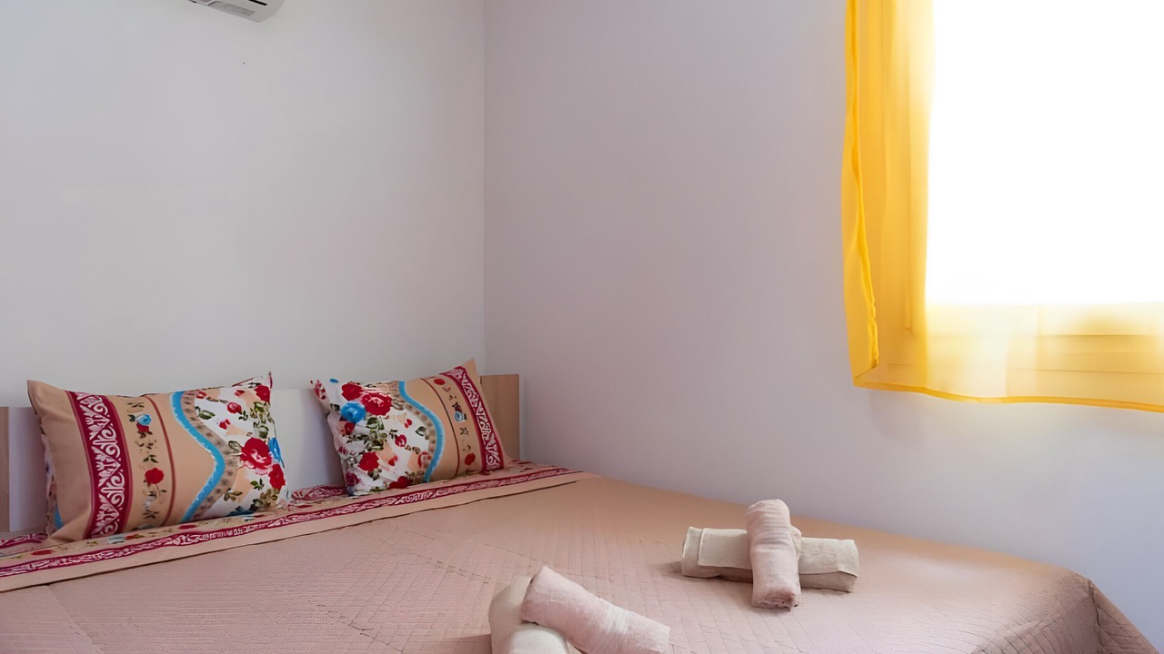 Photo of Bedroom in Kamares