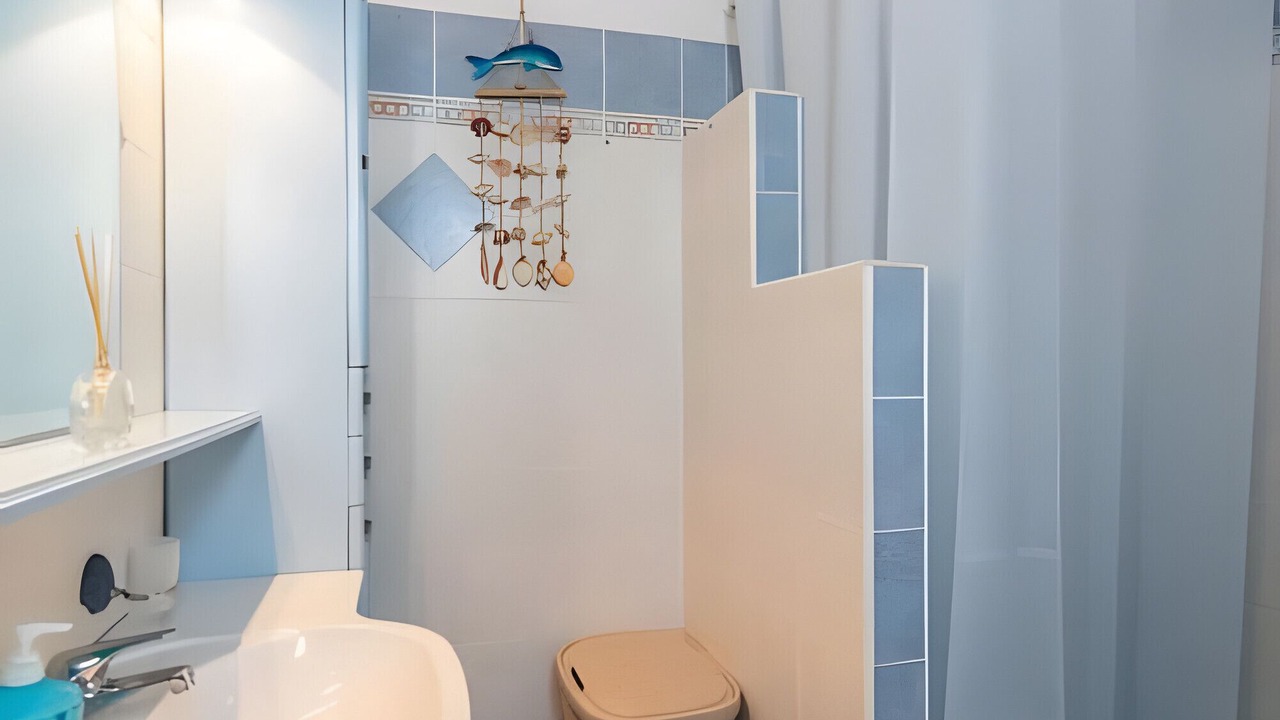 Photo of Bathroom in Kamares