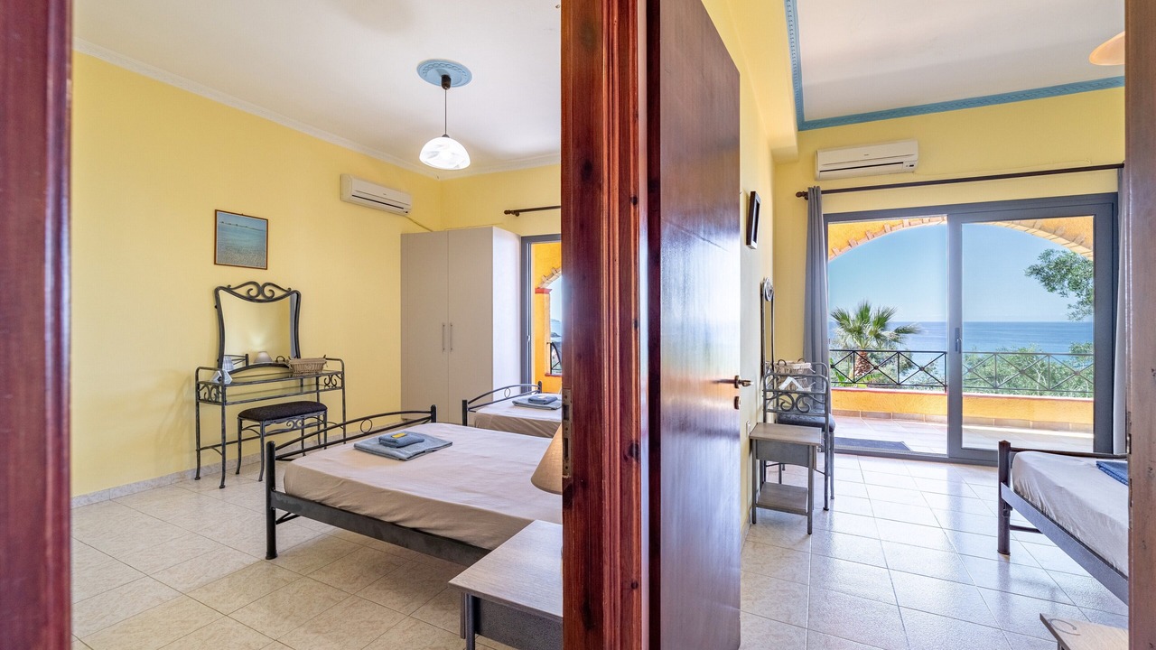 Photo of Bedroom in Parelia
