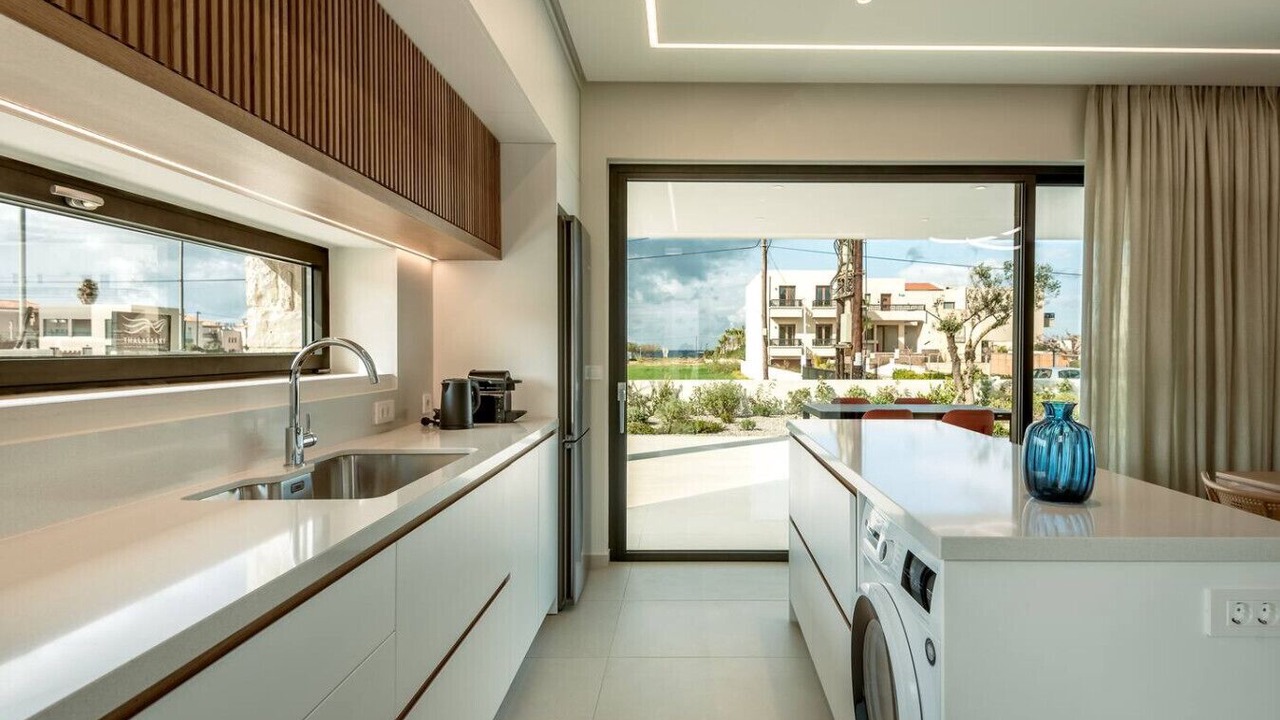 Photo of Kitchen in Pyrgos Psilonerou