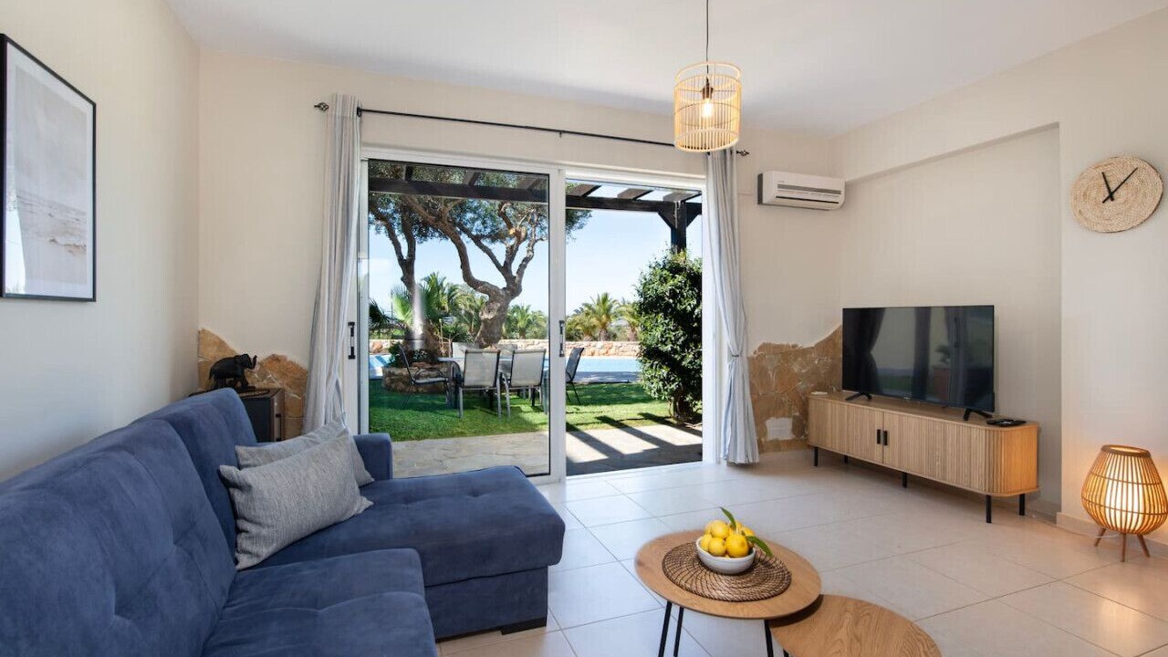 Photo of Livingroom in Chorafakia
