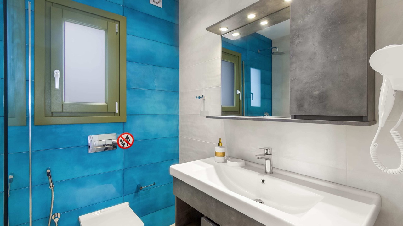 Photo of Bathroom in Ampelas