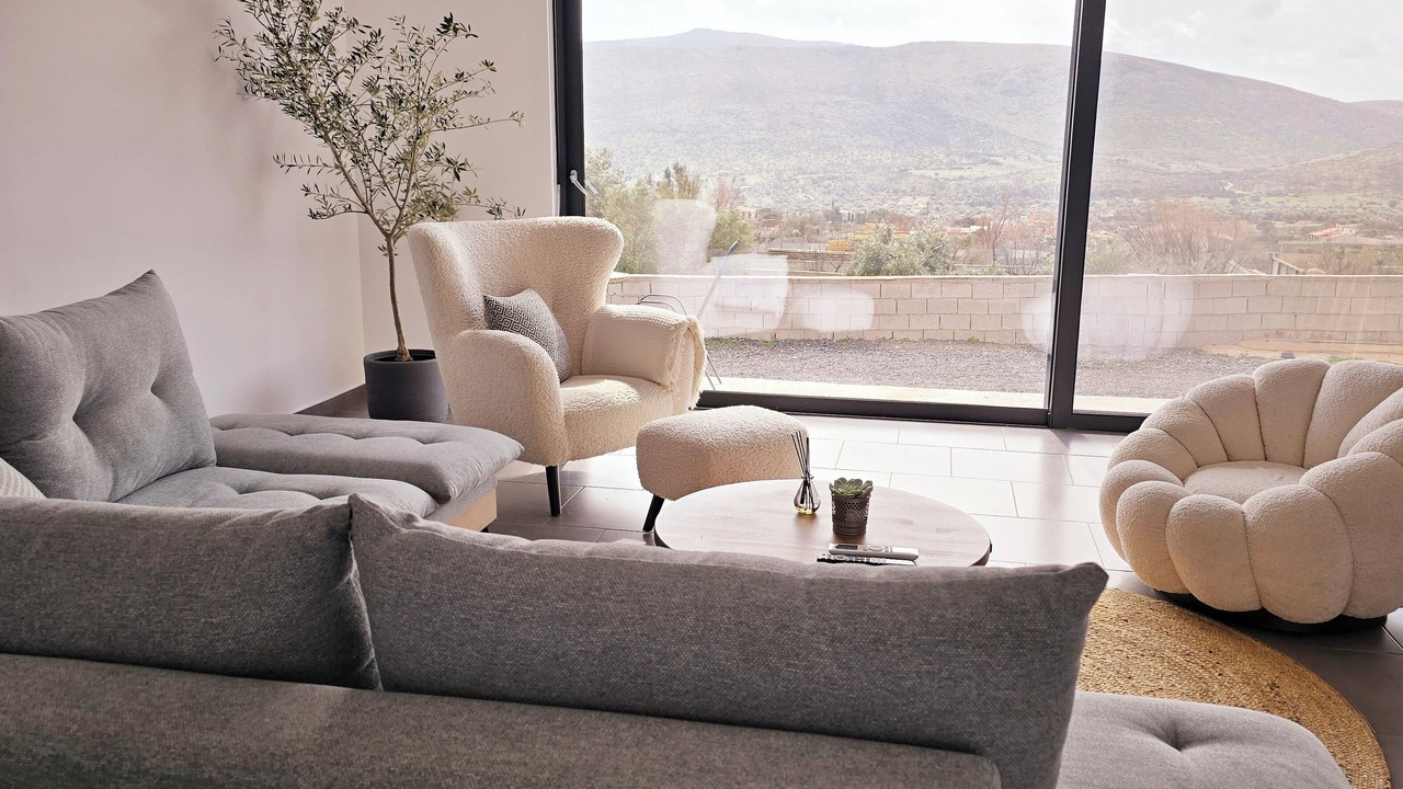 Photo of Livingroom in Saronikos