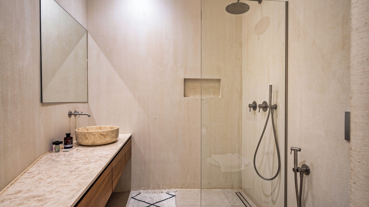 Photo of Bathroom in Plaka