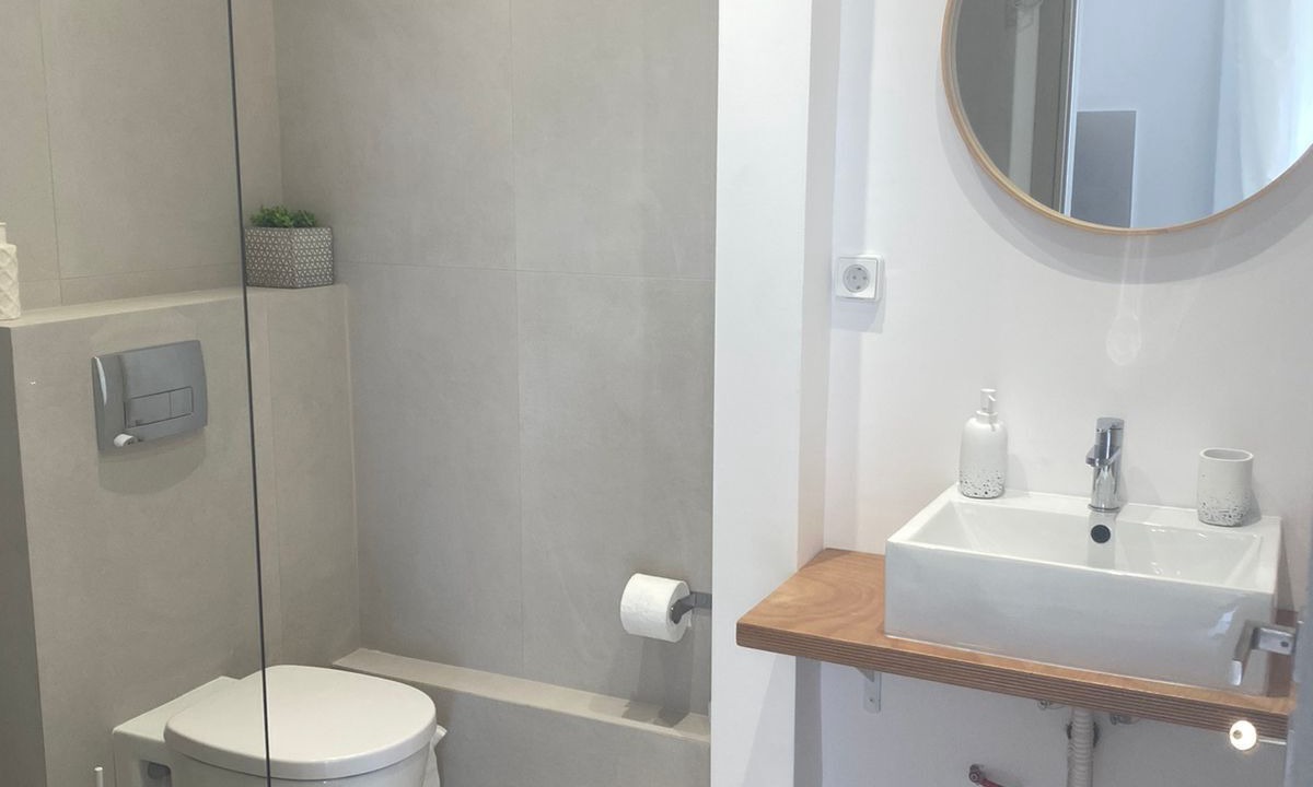 Photo of Bathroom in Varkiza