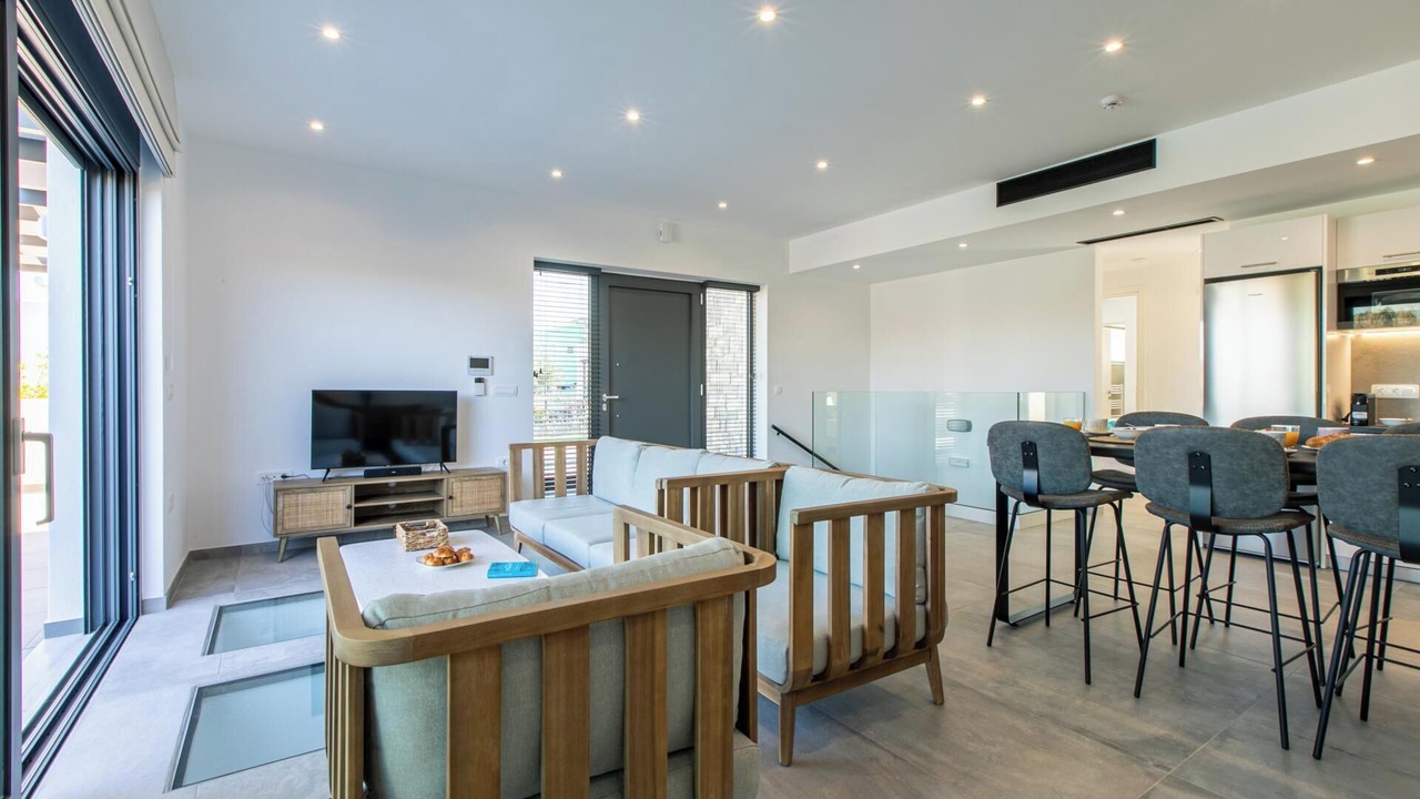 Photo of Livingroom in Tavronitis