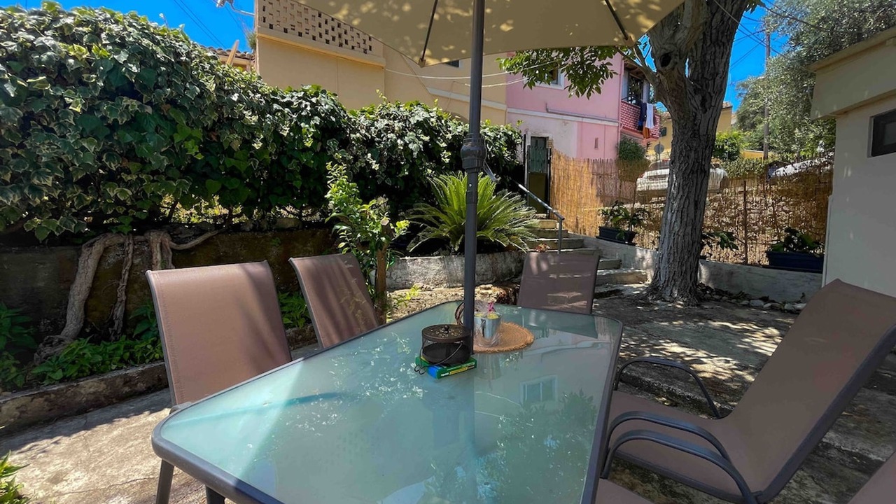 Photo of Outdoor in Achilleio