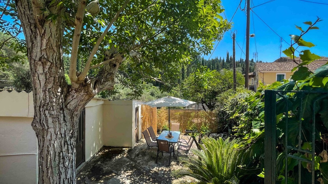 Photo of Outdoor in Achilleio