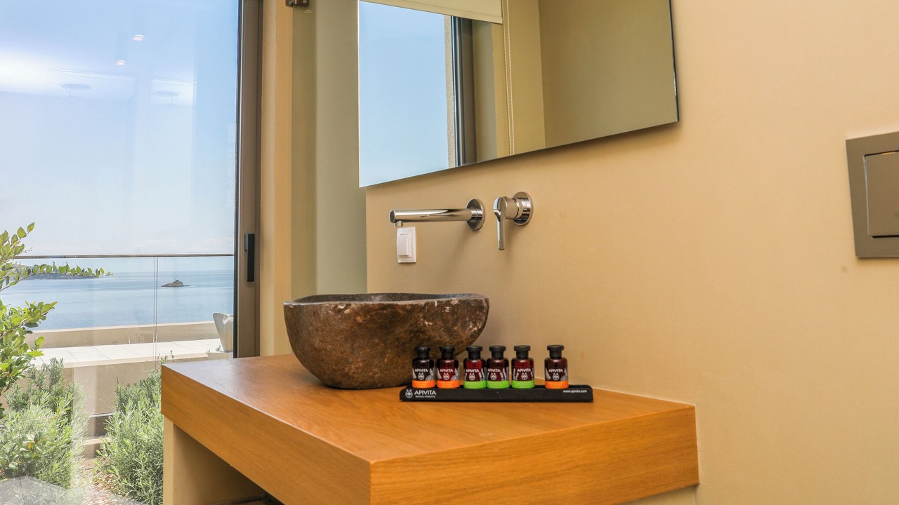 Photo of Bathroom in Achladies
