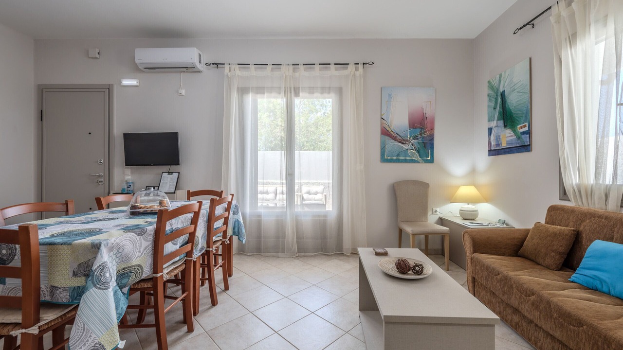 Photo of Livingroom in Platanes