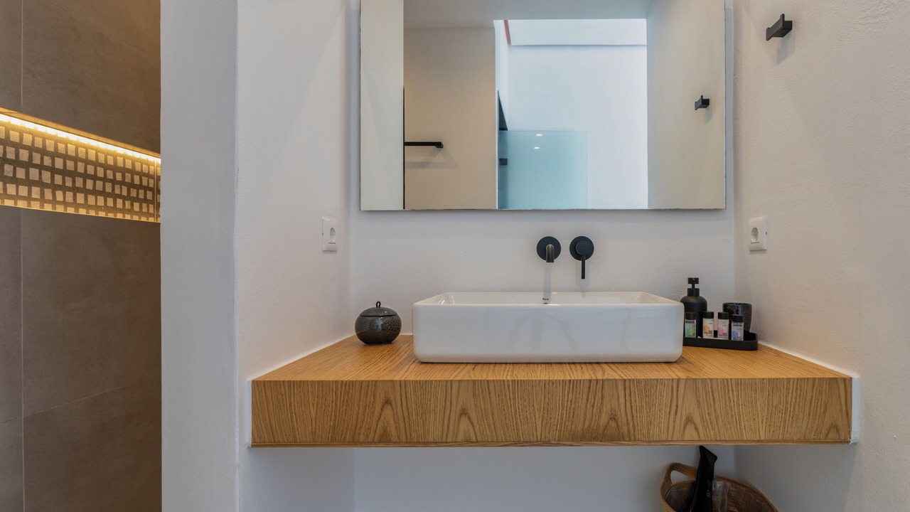 Photo of Bathroom in Mariou