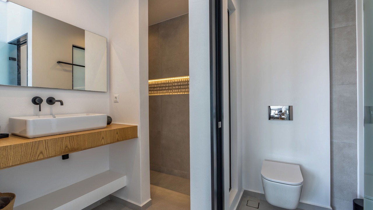 Photo of Bathroom in Mariou