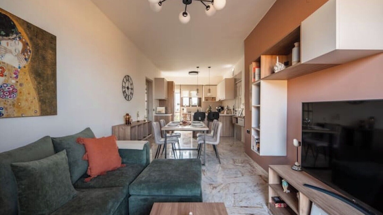Photo of Livingroom in Chania Town