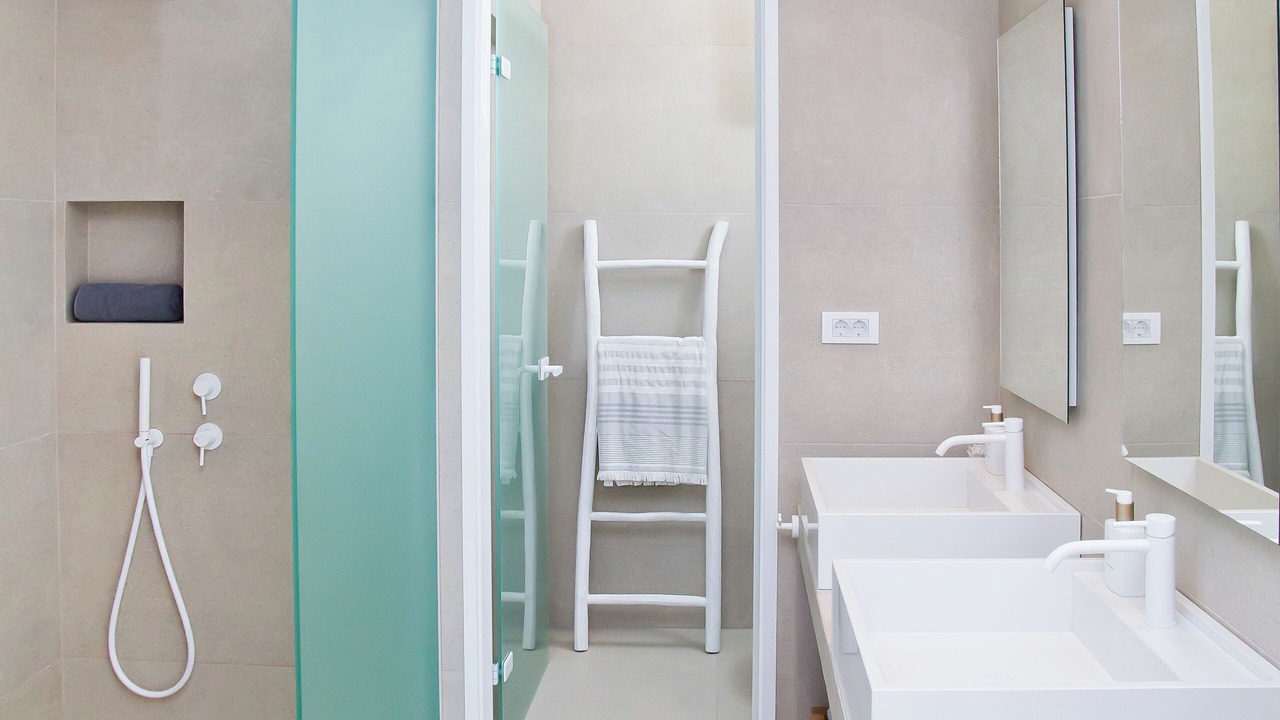 Photo of Bathroom in Panormos