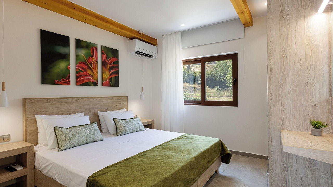 Photo of Bedroom in Monopari