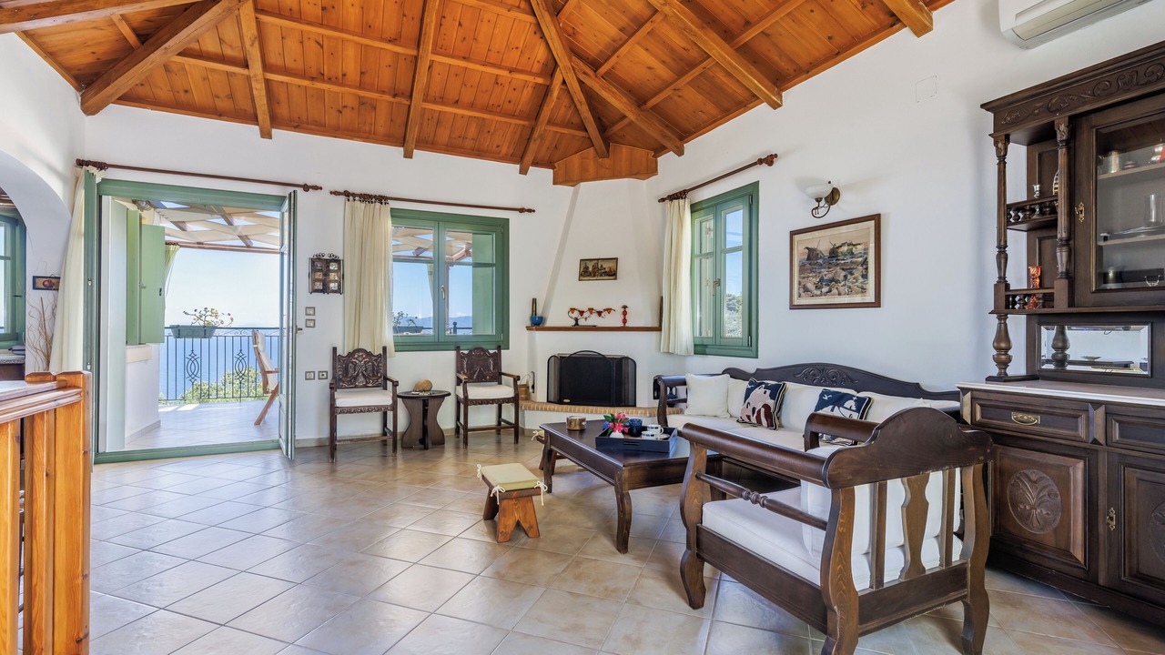 Photo of Livingroom in Glossa