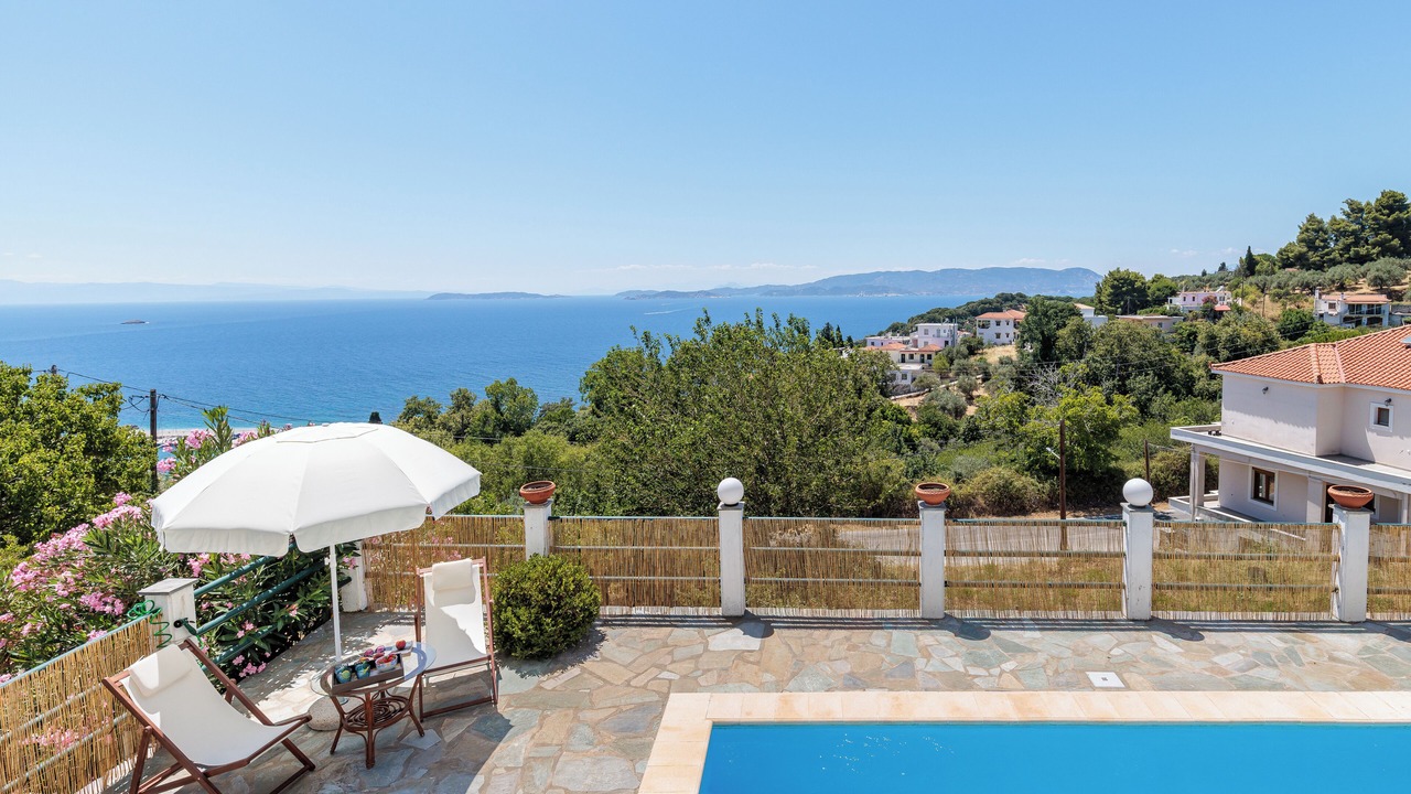 Photo of Outdoor in Glossa