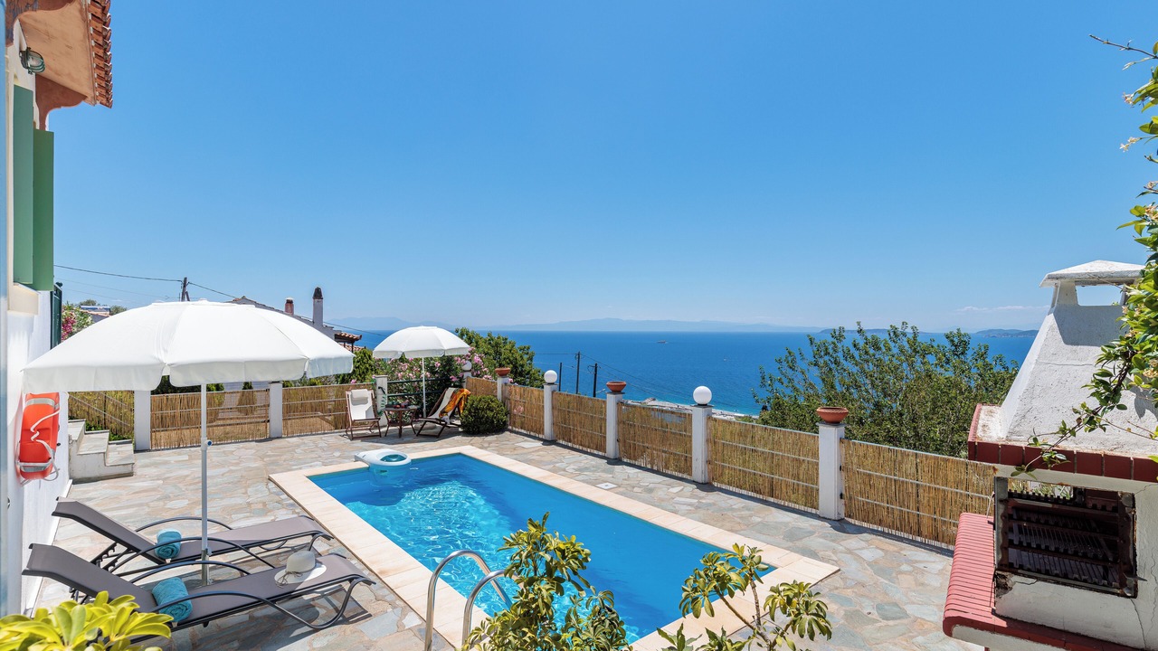 Photo of Outdoor in Glossa
