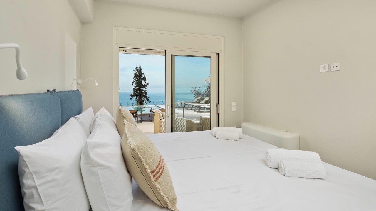Photo of Bedroom in Notos