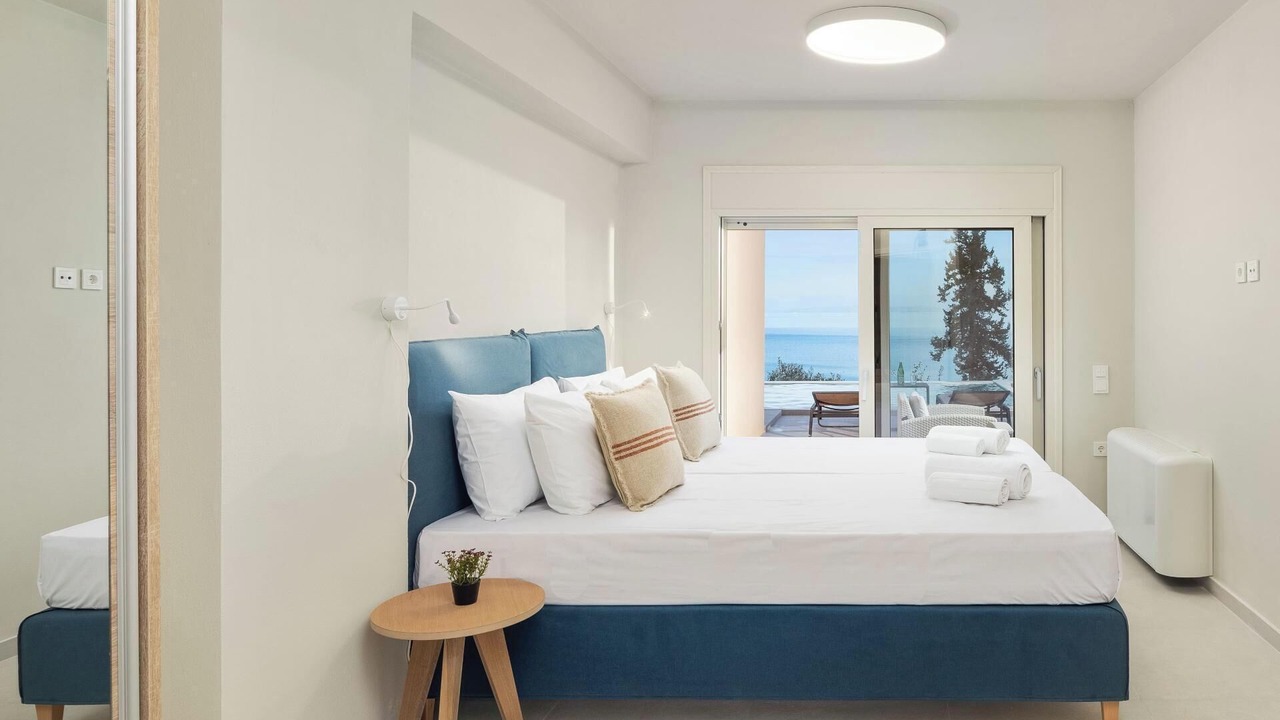Photo of Bedroom in Notos