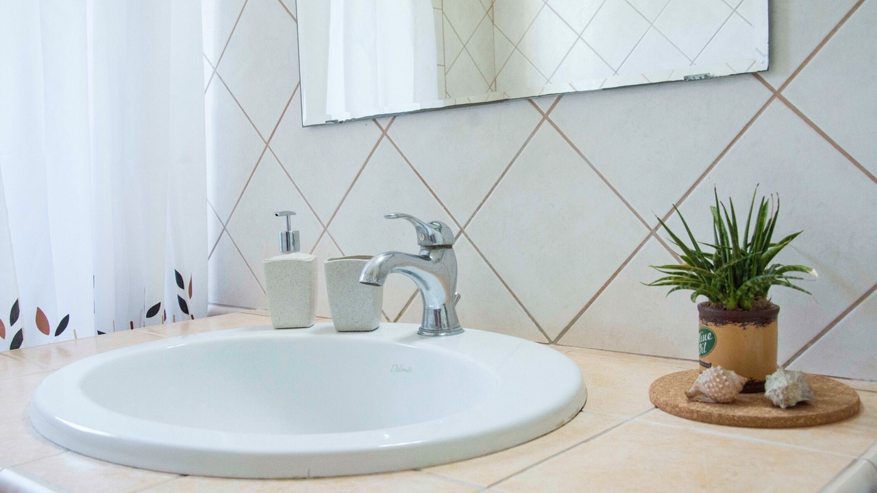 Photo of Bathroom in Molos