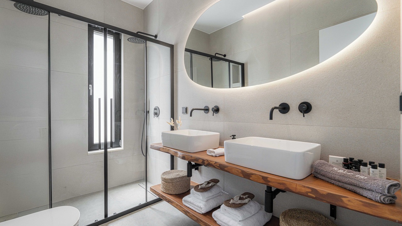 Photo of Bathroom in Kalamitsi