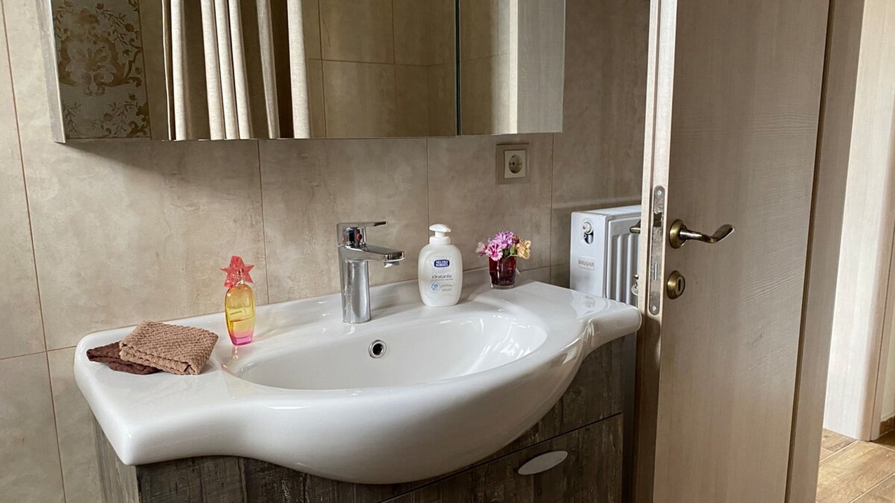 Photo of Bathroom in Nipidhitos